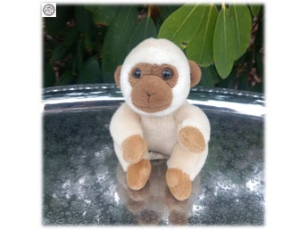 Anna Club Plush apa Gibbon skriker batterier WWF Så häfig när man trycker på mag