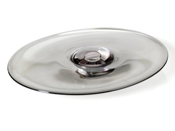 Studio Glashyttan Nova Stort grå fat D 470 mm design Lennart Nissmark Studio Glashyttan Nova Stort grå fat D 470 mm design Lennart Nissmark