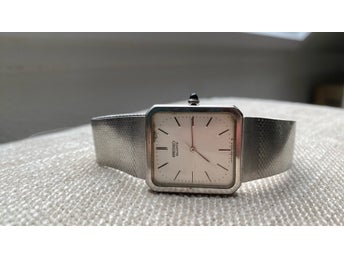 Seiko Quartz-klocka i rostfritt stål