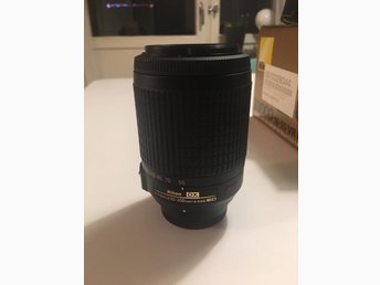 Nikon AF-S DX Nikkor 55-200mm f/4-5,6G ED VR (nypris 2975 kr)