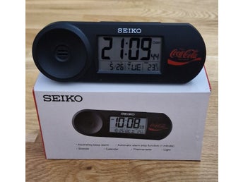 Seiko Coca-Cola väckarklocka med termometer och kalender