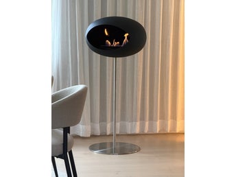 🖤 Le Feu Ground Steel High – svart Golvkamin i svart och stål