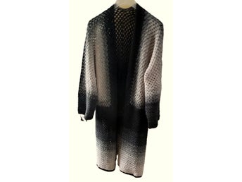 #reapåtradera Handgjord virkad Långkofta / Cardigan Hexagon Kofta st ca 44/46