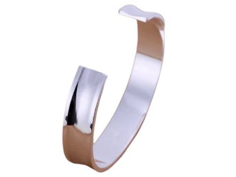 NYTT!! Armband pläterad med äkta silver 925, superfint