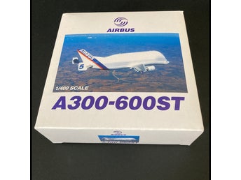FRI FRAKT Airbus A300-600ST Beluga Flygplansmodell 1:400 Skala Dragon Wings