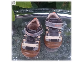Fina Rådis sandaler lära gå skor luftiga lära gå s 19 im 12 cm Fint skick
