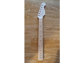 Jaguar-hals (Ej Fender)