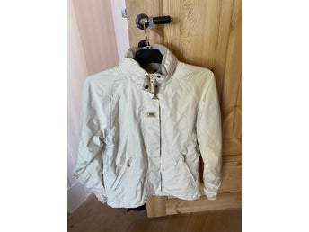 Helly Hansen vintervit jacka, storlek M