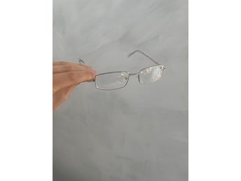 Silverfärgade glasögon -1.50