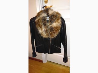 Skinnjacka med avtagbar pälskrage i st L (373180297) ᐈ Köp Skinnjacka med avtagbar pälskrage i st L (373180297) ᐈ Köp