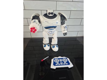 Defender S radiostyrd robot