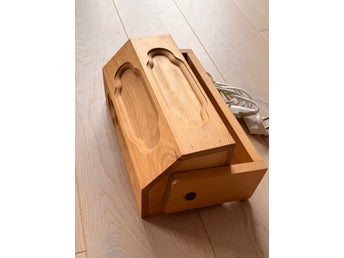 Retro Vägglampa i trä från Båglings, Hammerdal