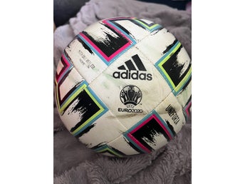 Adidas Uniforia Euro 2020 Fotboll - Storlek 5