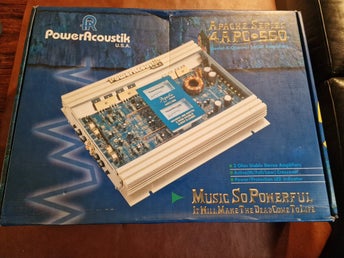 Tre stycken nya Power Acoustik Apache 4APC-560 retrosteg.