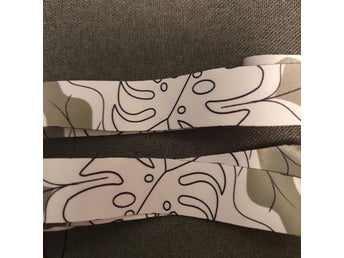 2st Nyckelband med växt monstera motiv Nya och oanvända
