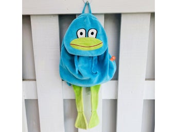 LipFish Frog Kids Backpack - Blue Green Velour Swedish Design 30 cm