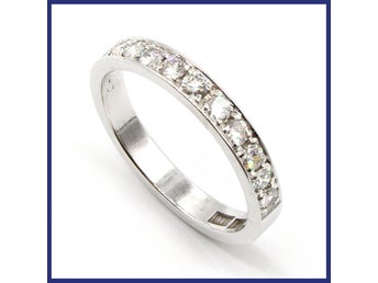 Ring, 18K vitguld, allians, naturliga diamanter (0,4ctv, stl 18,4mm)