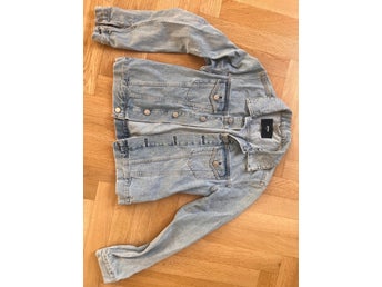 BIK BOK blå jeansjacka, storlek XS