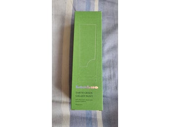 Hårinpackning med färg / Earth Green / Inplastad förpackning