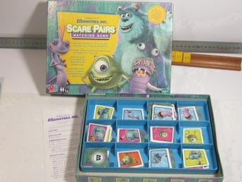 Disney Pixar Monsters Inc Domino, MB 2001, Komplett i Mycket fint skick