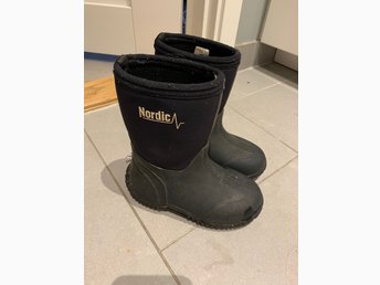 Nordic strl 26, innermått 16,2 cm (419059500) ᐈ Köp på Tradera Nordic strl 26, innermått 16,2 cm (419059500) ᐈ Köp på Tradera