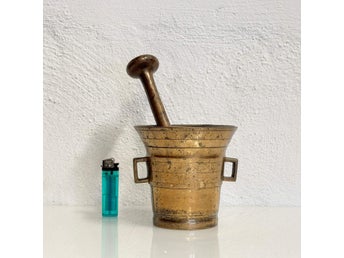 MORTEL Antik Mässing Stor 1800/1900-tal Allmoge Lantlig (1.3)