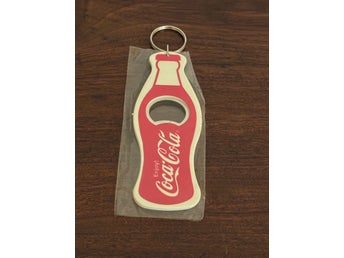 Kapsylöppnare Nyckelring Coca-Cola Regular Enjoy Coke Läsk RETRO