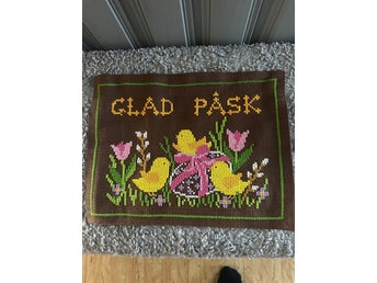 Retro broderad påskbonad / tavla
