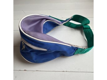 Retro Sportex Midjeväska i Blå/Lila/Grön/Vit
