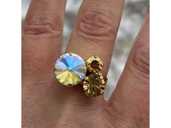 Stud mixed size, kristall, aurora, Preciosa, Swarowski, egen design.