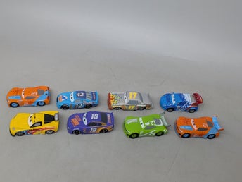 Stor samling leksaksbilar från Disney Pixar Cars - Plast
