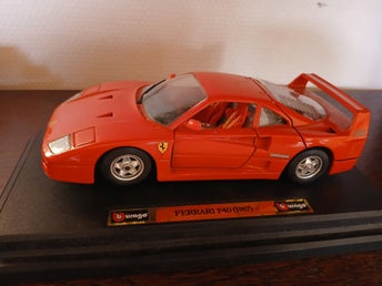 Burago Ferrari F40 (1987) Skala 1:24