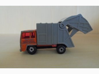 matchbox refuse truck no 36 1979