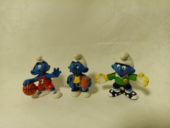 3 stycken Schleich Smurf-figurer sporttema, Basket