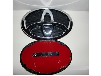 TOYOTA EMBLEM 95X140 MM