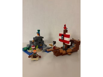 LEGO Minecraft 21152 Piratskeppsäventyr