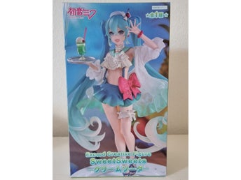 REA 30%! FURYU Hatsune Miku SweetSweets Melon Soda Float Art By SAINE JAPAN ONLY
