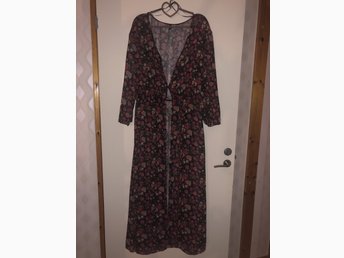 Blommig lång klänning kaftan långskjorta Divide.. (405462554 Blommig lång klänning kaftan långskjorta Divide.. (405462554