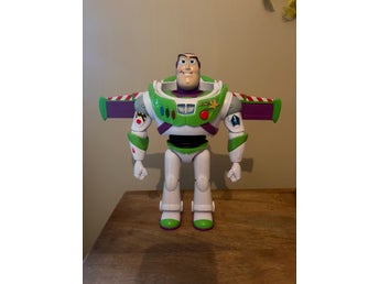 Launch Ready Buzz Lightyear