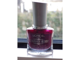 L’Oréal Nagellack- Céramide resist. 9 ml flaska- Oanvänt