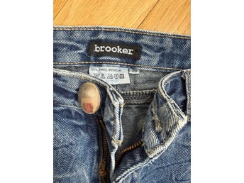 Jeans blås storlek 36