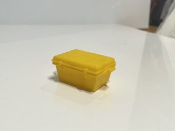 Playmobil låda - gul ask med lock Koffert - vintage miniature box