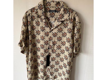 Ny J.Lindeberg M • Kortärmad Skjorta • Safari