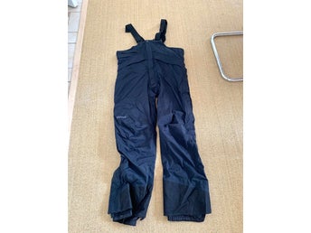 Marmot skidbyxor strl XL herr svarta hängselbyxor seglarbyxor Nätfoder Gore-tex