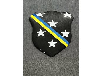 Märkestavla för simmärken/smycken Svart stjärna/Heja Sverige