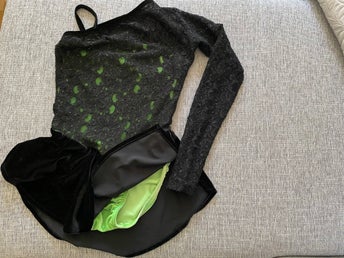 Elite Sportswear svart, grön konståkningsdräkt, storlek X-SMALL