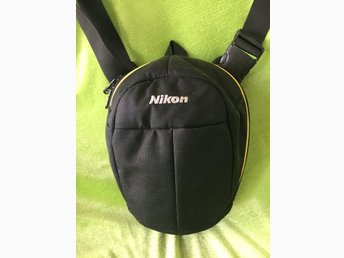 nikon crumpler