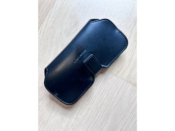 Saint Laurent glasögonfodral