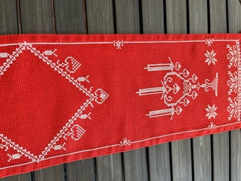 Retro broderad julduk