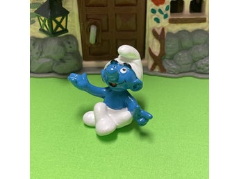 Smurf som utövar yoga eller meditation….toppskick… lågt utrop…